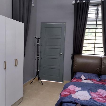 Sh Homestay Кота Бару Екстериор снимка