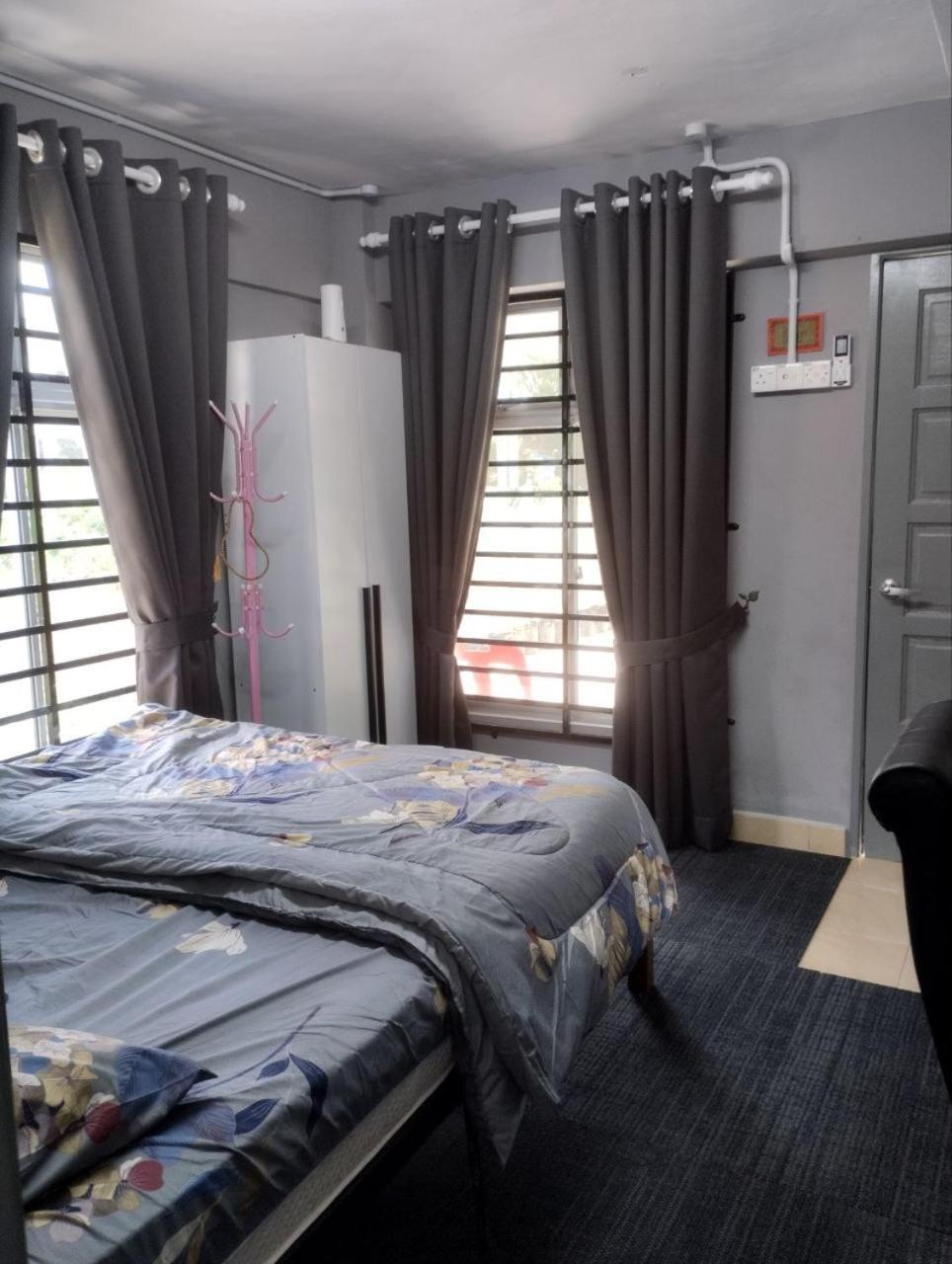 Sh Homestay Кота Бару Екстериор снимка