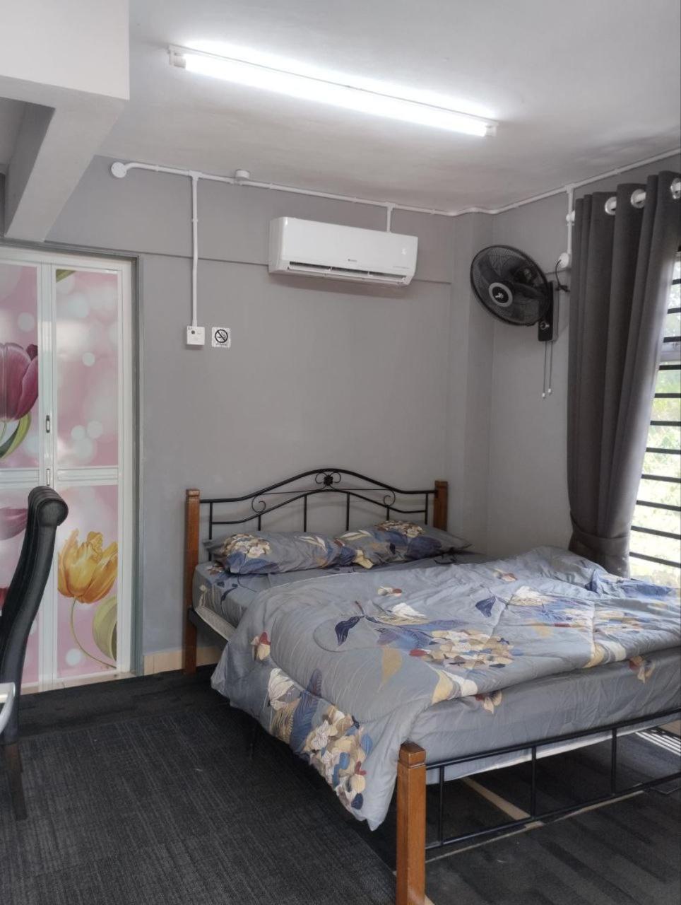 Sh Homestay Кота Бару Екстериор снимка